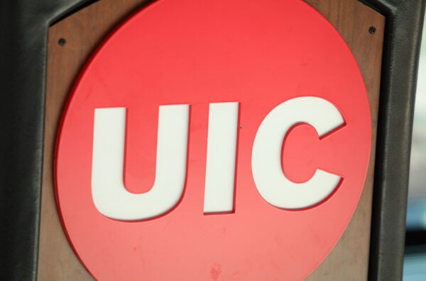 Red UIC logo